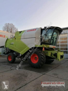 Claas Moissonneuse-batteuse occasion