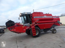 Massey Ferguson MF 7250 használt 5 rázófejes Arató-cséplő kombájn