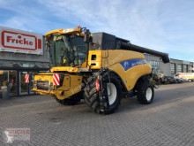 Ceifeira-debulhadora New Holland CR 9090