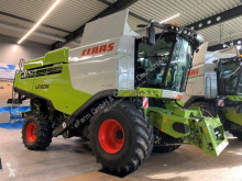 Moissonneuse-batteuse Claas