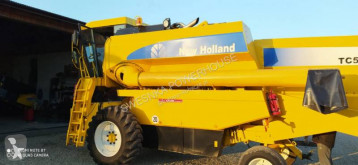 Moissonneuse-batteuse New Holland TC54