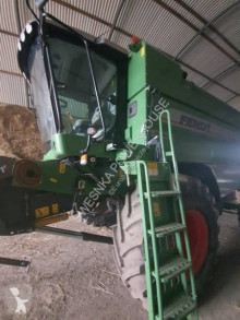 Moissonneuse-batteuse Fendt 5220E