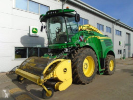 Skördemaskin-tröskmaskin John Deere