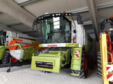Moissonneuse-batteuse Claas