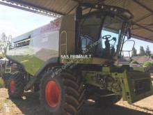 Moissonneuse-batteuse Claas