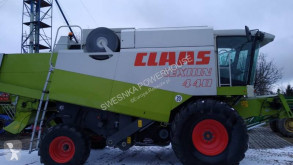 حصاد Claas Lexion 440 آلة حصاد ودرس مستعمل