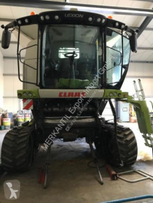 Moissonneuse-batteuse Claas Lexion 770TT