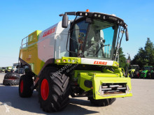 Claas LEXION 750 + V750 Moissonneuse-batteuse occasion