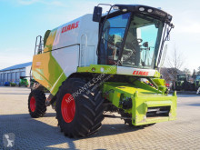 Claas Tucano 320 + C490 Moissonneuse-batteuse à 3 secoueurs occasion