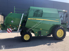 John Deere Mähdrescher mit 3 Schüttlern W330