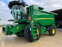 John Deere T550 Moissonneuse-batteuse occasion