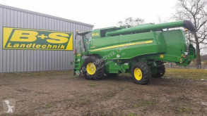 John Deere Combine harvester W650 233EZ