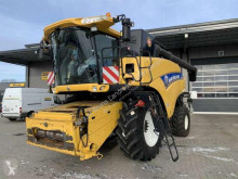 Moissonneuse-batteuse à rotor New Holland CR 9090 SCR TECHNOLO