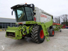 Moissonneuse-batteuse Claas