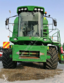 John Deere mietitrebbiatrice usato