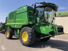 John Deere T670 mietitrebbiatrice usato