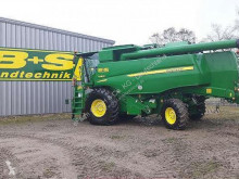 Ceifeira-debulhadora John Deere
