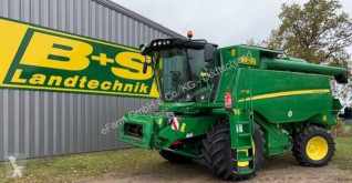 John Deere Skördemaskin-tröskmaskin begagnad