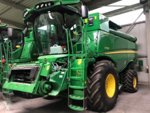 Ceifeira-debulhadora John Deere