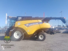 Ceifa New Holland Ceifeira-debulhadora usada