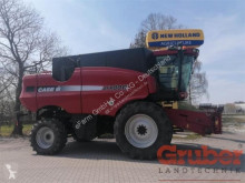 Case IH Ceifeira-debulhadora usada