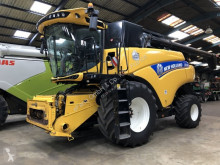Moissonneuse-batteuse New Holland