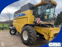 Moissonneuse-batteuse New Holland
