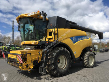 New Holland CR 980 used Combine harvester