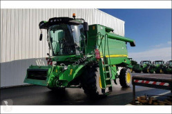 John Deere Combine harvester W650HM