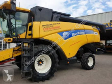 New Holland Moissonneuse-batteuse occasion
