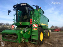 John Deere T660 used Combine harvester