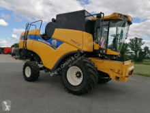 New Holland Moissonneuse-batteuse occasion