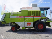 Skördemaskin-tröskmaskin Claas Dominator 88