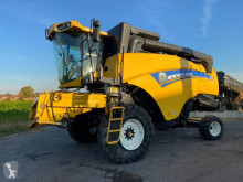 حصاد New Holland CX 5090 HillSide آلة حصاد ودرس مستعمل