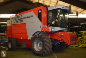 حصاد آلة حصاد ودرس مع 3 هزّازات Massey Ferguson MF 7256