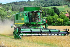 John Deere used Combine harvester