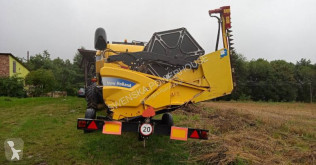 New Holland CX 8070 used Combine harvester