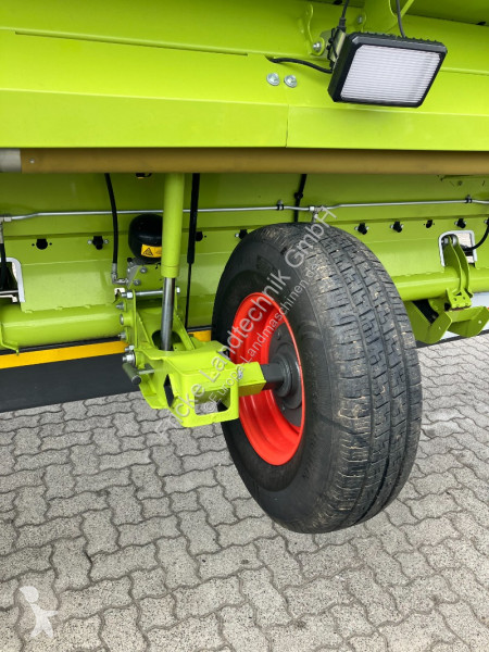 Moisson Claas  Convio Flex 1380