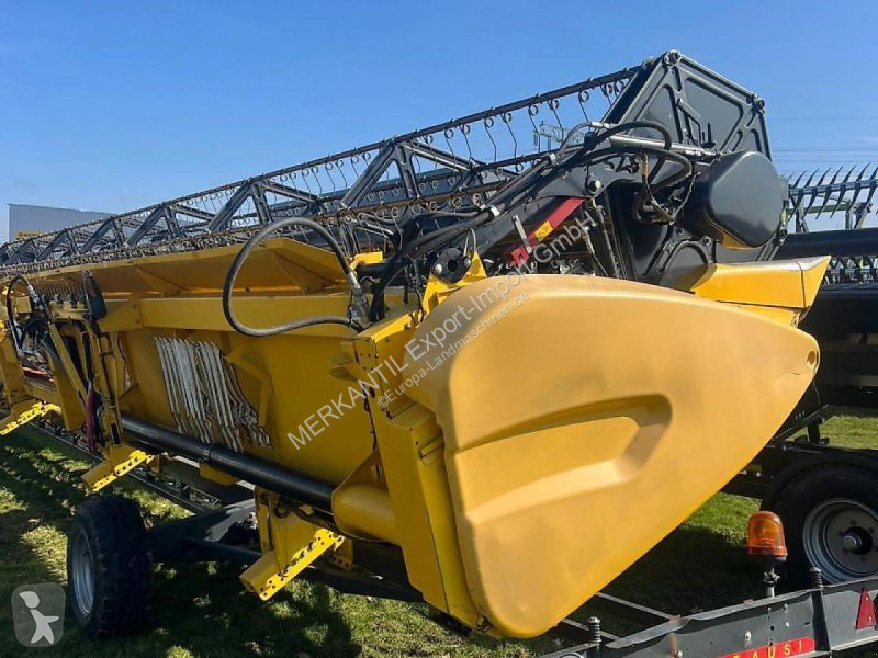 Skörd New Holland  CR 10.90