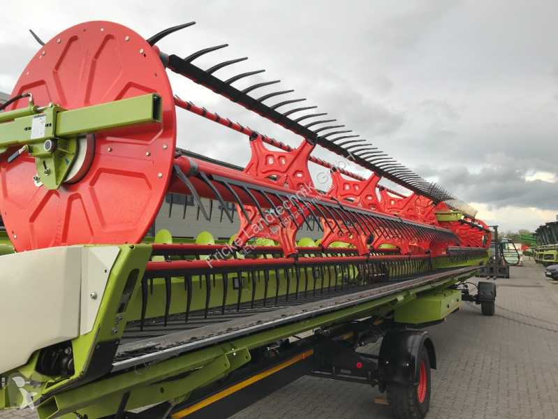 Moisson Claas  Convio 1380 *mit Transportwagen