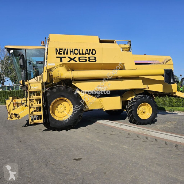 Ceifeira New Holland TX 68
