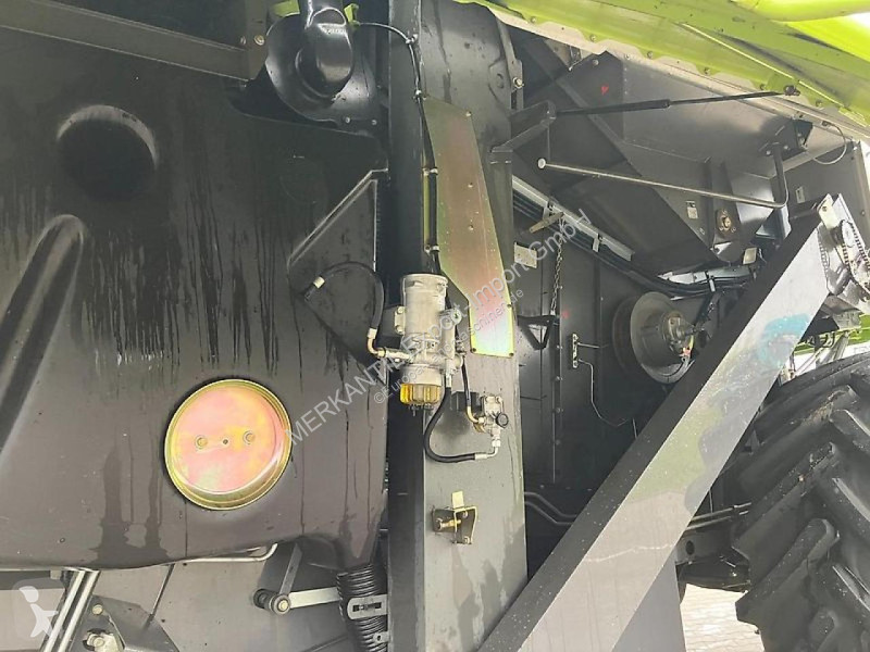 Moisson Claas  Tucano 440