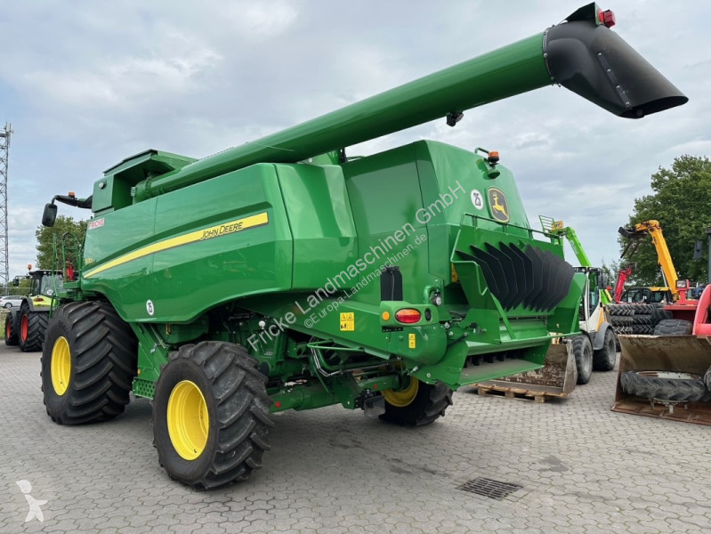 Moisson John Deere T  i   Neumaschine