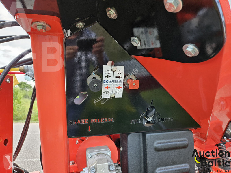 Skörd  Giganten 600 33 RO