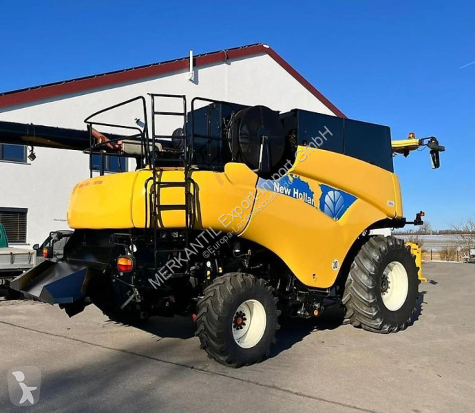 Moisson New Holland  CR 980 mit Smart Steer...
