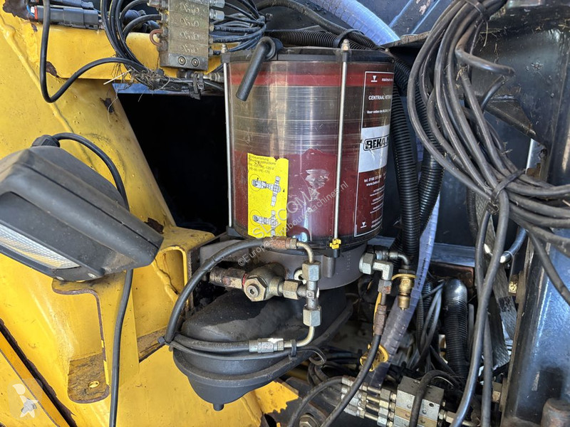 Moisson New Holland FR9050