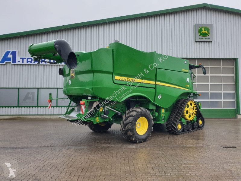Moisson John Deere S