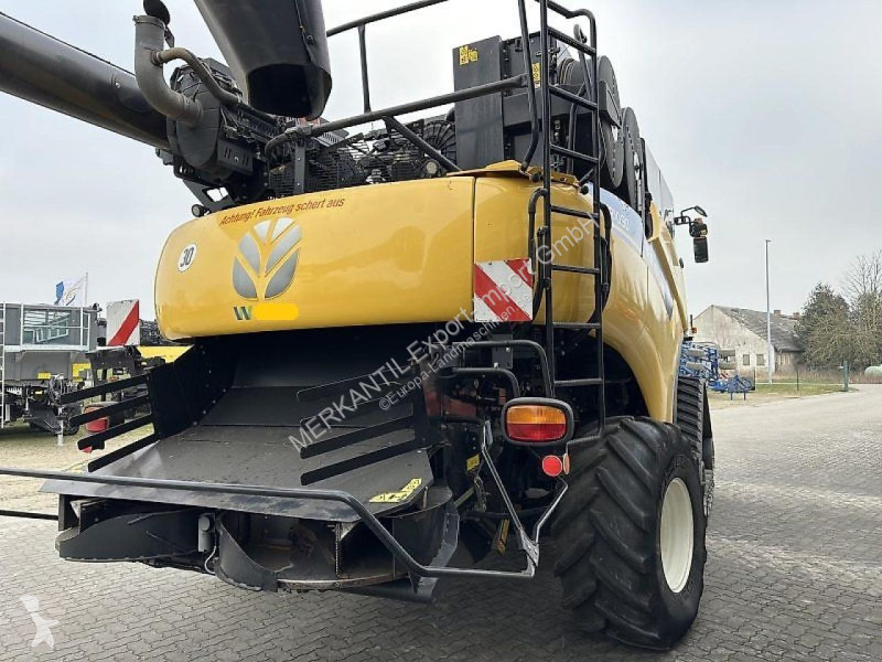 Skörd New Holland  CR 10.90