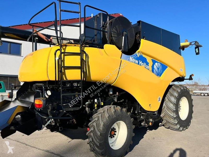 Moisson New Holland  CR 980 mit Smart Steer...