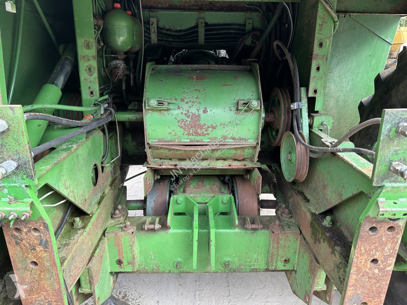 Oogst John Deere 6650 FOR PARTS